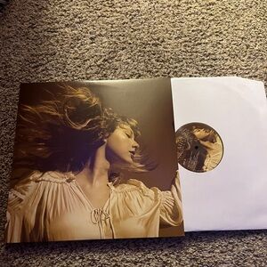 Taylor Swift Fearless (Taylor’s Version) yellow vinyl record
